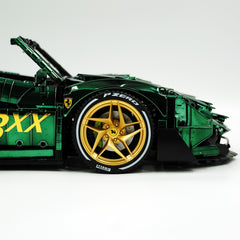 1:8 The Ultimate Ferrari F8XX Convertible, Mirror Venom Green Custom Edition (3781 PCS)