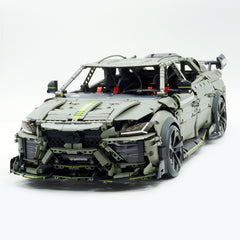 1:8 The Ultimate Lamborghini URUS | Remote Controlled | Grey Plating Limited Edition- 3223PCS