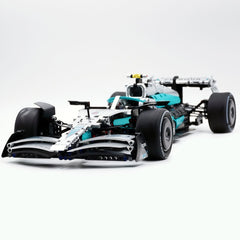 1:8 Mercedes-Benz Abu Dhabi W15 F1 Racing Car (1912 Pcs)