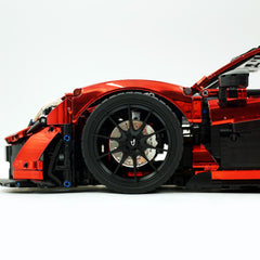 1: 8 The Ultimate McLaren P1 | Mirror Blood Red Custom Edition(3893 PCS)