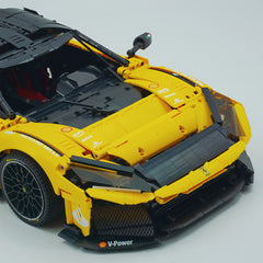 1:8 The Ultimate FERRARI F80 | Yellow Custom Edition | Remote Controlled V6 Prancing Horse Hypercar (3998pcs)