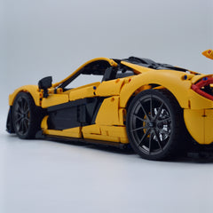 1: 8 The Ultimate McLaren P1 (3893 PCS)