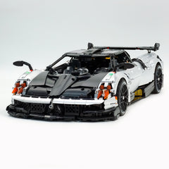 1:8 Pagani Huayra bañado en plata Ultimate Edition (4708 piezas)