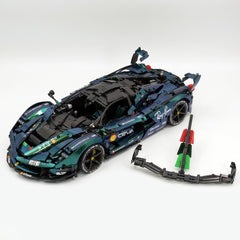 1:8 The Ultimate Italian Hybrid Hypercar EVO | Color Changing Metallic Paint Italian Flagship（副本）