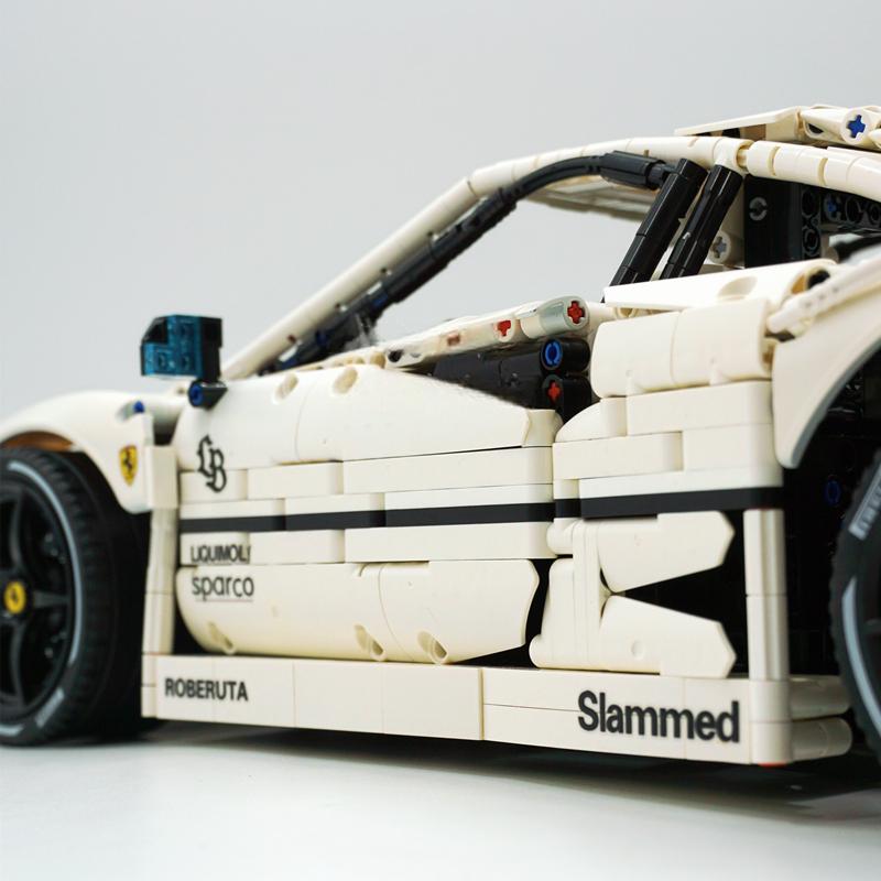 1:8 The Ultimate Ferrari F40 Supercar, RWB White Custom Edition (4026 PCS)