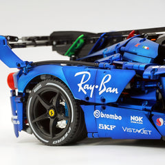 1:8 The Ultimate Italian Hybrid Hypercar EVO | Electric Sapphire Blue Custom Edition (4058PCS)
