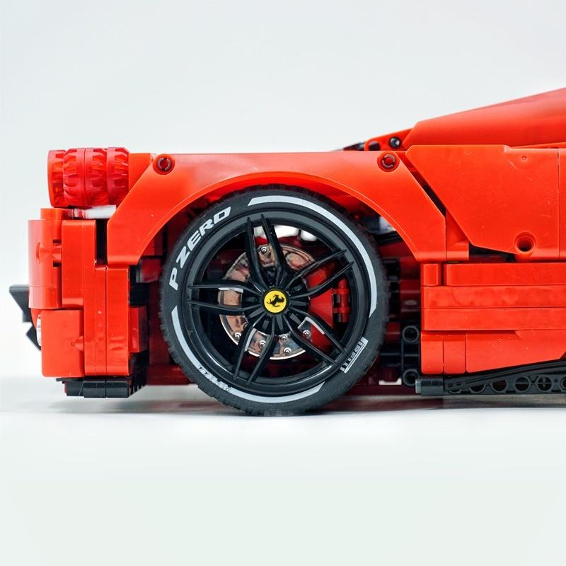 1:8 Rosso Edition Ferrari Enzo Hypercar (4301pcs)