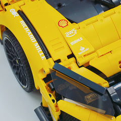 1:8 The Ultimate FERRARI F80 | Yellow Custom Edition | Remote Controlled V6 Prancing Horse Hypercar (3998pcs)