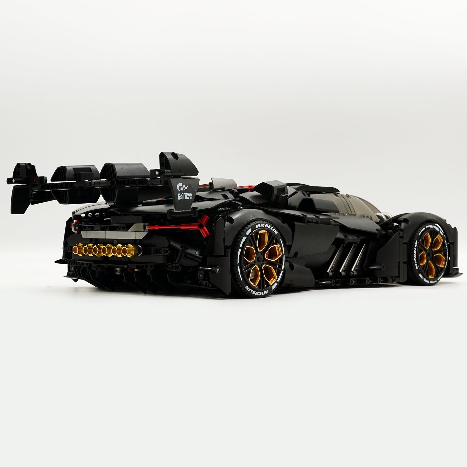 1: 8 Lamborghini Terzo Millennio, Matte Black Customized Edition(3492 Pcs)
