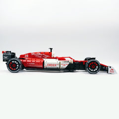1:8 Alfa Romeo F1 Racing Car (1900+Pcs)
