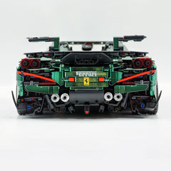 1:8 The Ultimate Ferrari F8XX Convertible, Mirror Venom Green Custom Edition (3781 PCS)