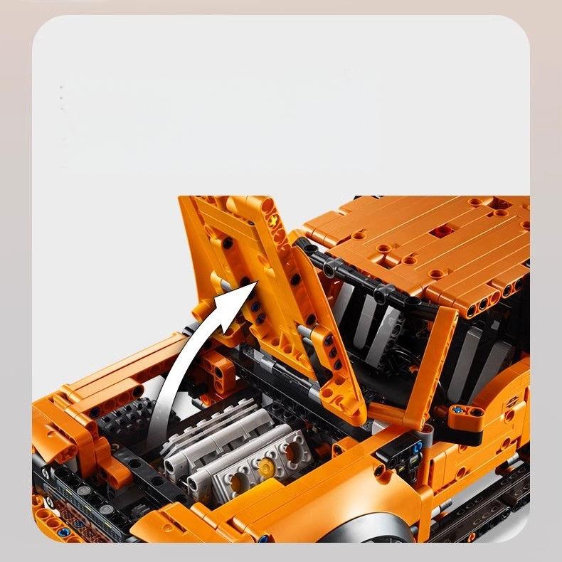 Ford Raptor F150 Building Set (1379 PCS)