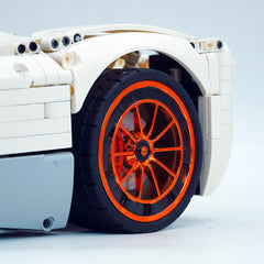 1:8 Pagani Utopia | Paint White Collector’s Edition (4719 PCS)