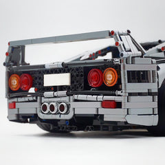 1:8 The Ultimate Ferrari F40 Supercar, RWB White Custom Edition (4026 PCS)