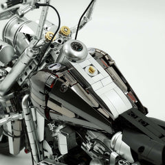 1: 5 Harley Heuer fat Boy, Electroplating Gun Gray Edition, Adjustable Rear Wheel Height(2392 Pcs)