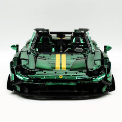 1:8 The Ultimate Ferrari F8XX Convertible, Mirror Venom Green Custom Edition (3781 PCS)