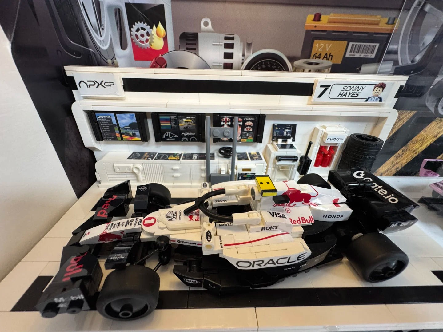 Oracle Red Bull Racing RB21 F1 Car | Includes a Complete Set of White Champion Stickers| 293PCS - BAV BRICK