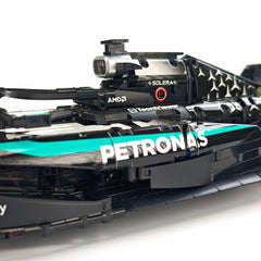 1:8 Mercedes-Benz W16 F1 Racing Car | Exclusive Racing Livery (1887+ PCS) - BAV BRICK