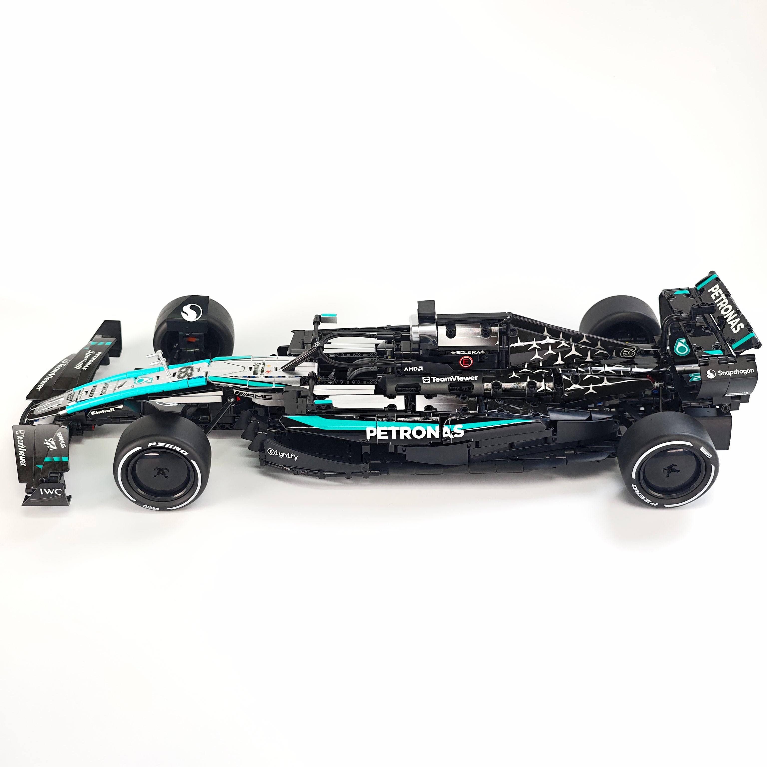 1:8 Mercedes-Benz W16 F1 Racing Car | Exclusive Racing Livery (1887+ PCS) - BAV BRICK