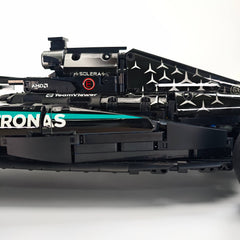 1:8 Mercedes-Benz W16 F1 Racing Car | Exclusive Racing Livery (1887+ PCS) - BAV BRICK
