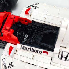 1:8 Woking Hypercar MP4 F1 Racing | Machine de Grand Prix Rouge et Blanche de 1988 (2800 pièces)