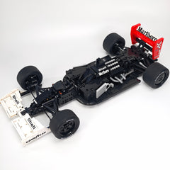1:8 Woking Hypercar MP4 F1 Racing | Machine de Grand Prix Rouge et Blanche de 1988 (2800 pièces)