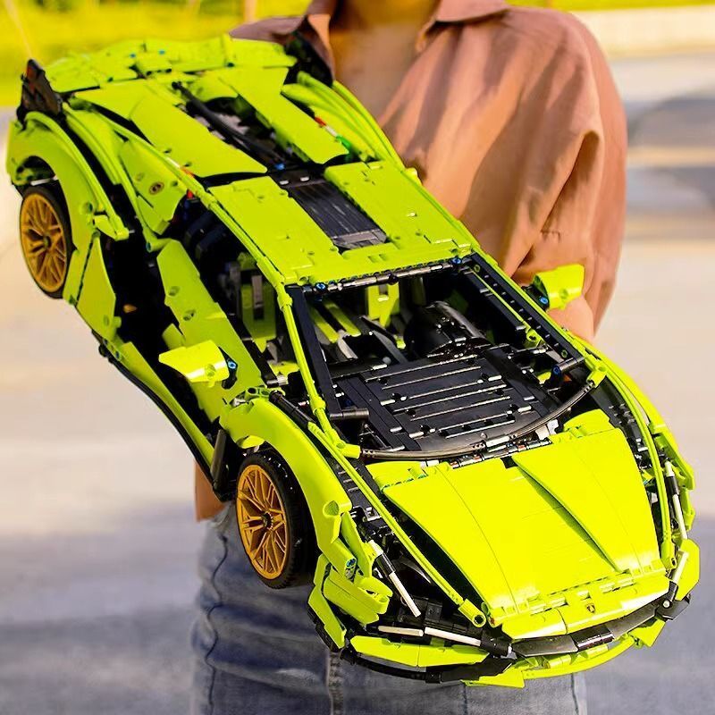 1: 8 The Ultimate Italy Lamborghini Sian (3696 PCS)